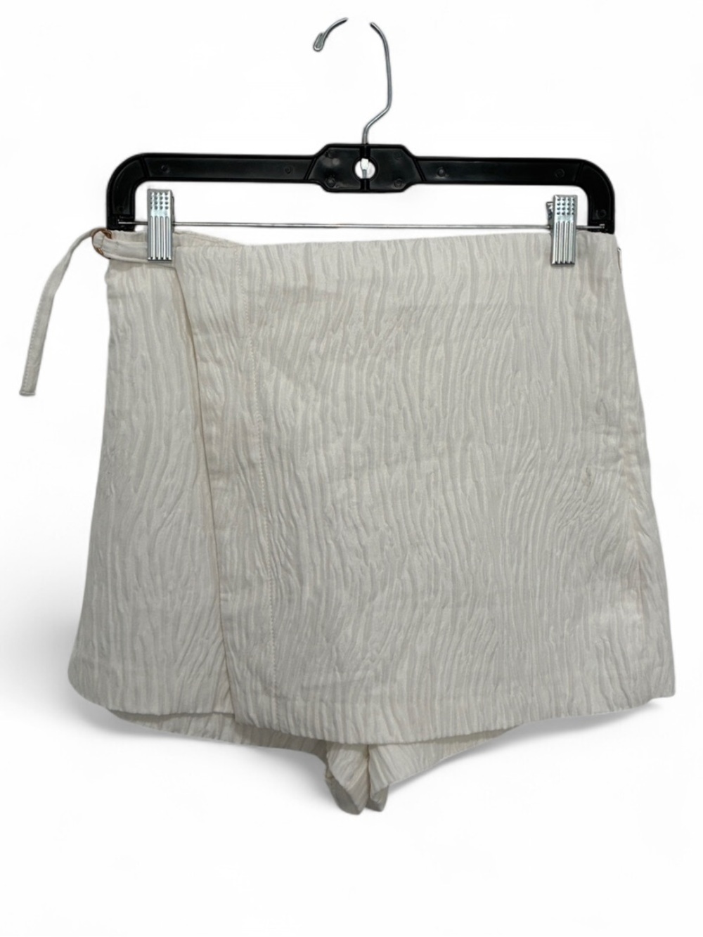 Zara White Wrap-Front Textured Skort